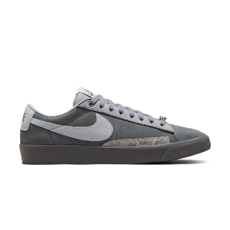 + FPAR SB Zoom Blazer Low 'Cool Grey' Women's Lightweight Blazer